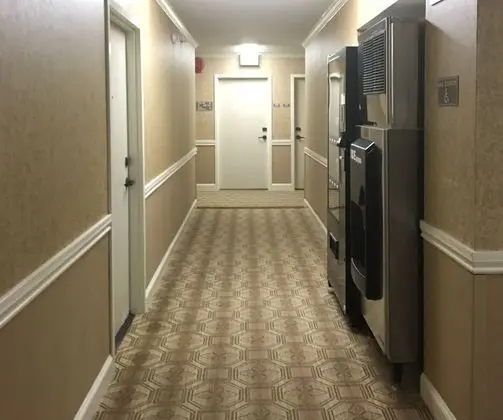 Cow Hollow Inn & Suites - İç Mekan