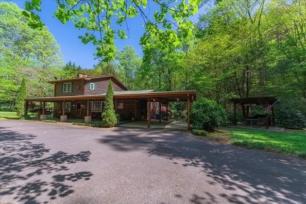 Cowboy Cabin - Gorgeous Unique Mountain Cabin With Creek Porch Pool Table