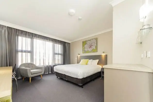 Cowra Services Club Motel - Oda