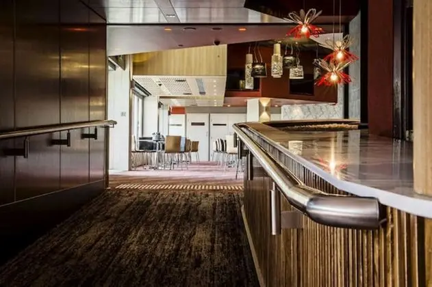 Cowra Services Club Motel - Yerinde Yemek