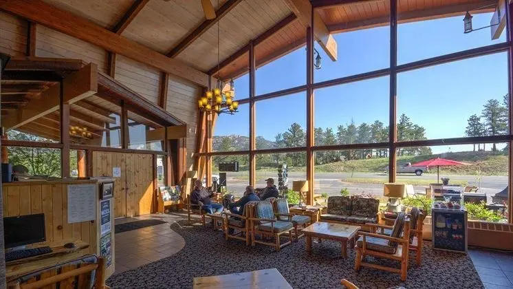 Coyote Mountain Lodge - Genel
