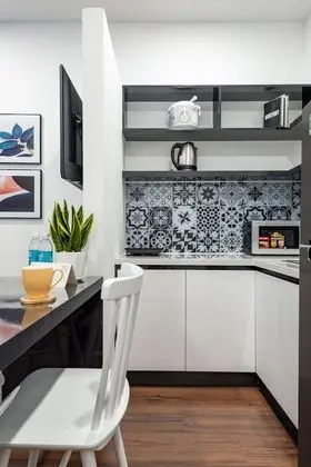 Cozrum Homes The Gallery Residence - Mutfak