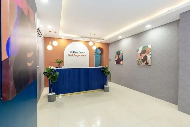 Cozrum Smart - First Target Hotel - Lobi