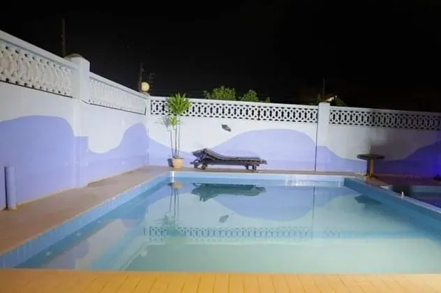 Cozy 1-bed Apartment in MSA Shanzu With Pool - Havuz
