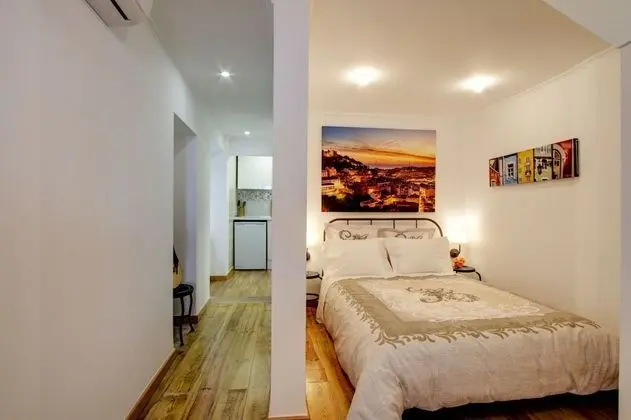 Cozy 1 Bed in the Heart of Alfama w Aircon