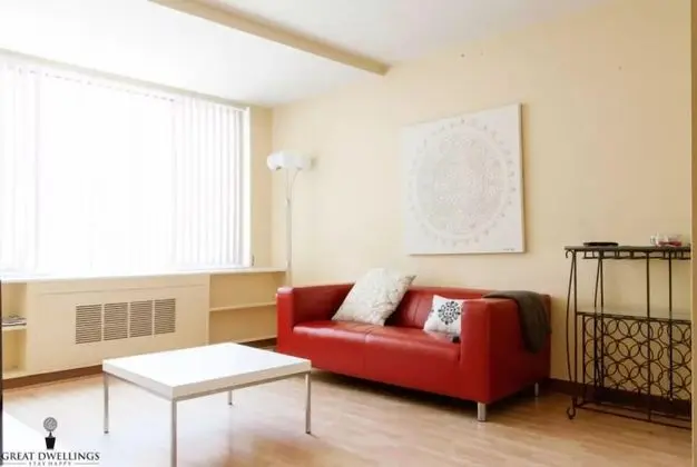 Cozy 1BR Rosslyn Apt with a View
