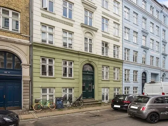 Cozy 2-bedroom Apartment in Downtown Copenhagen