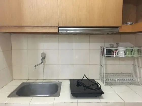 Cozy 2BR Apartment At Majesty Near Maranatha University - Mutfak
