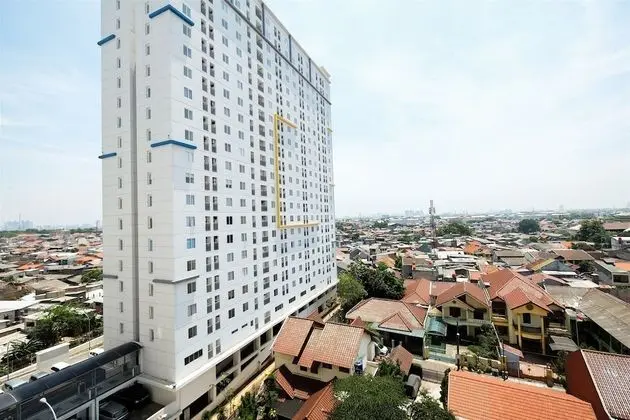 Cozy 2BR Bassura City Apartment with City View - Dış Mekan