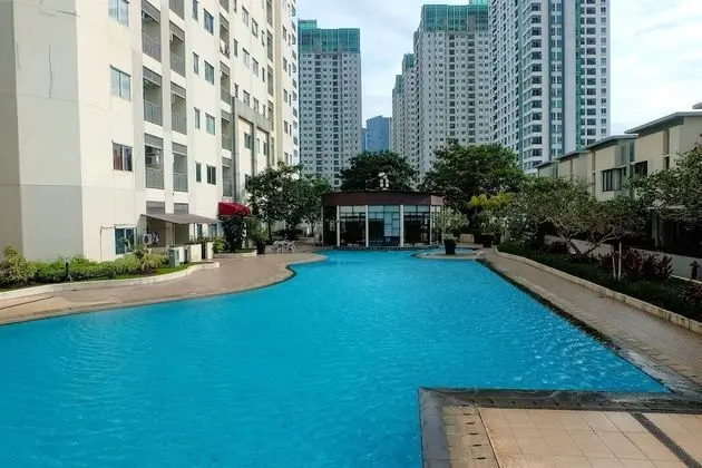 Cozy 2BR Cosmo Residence Apartment near Thamrin City Mall - Havuz