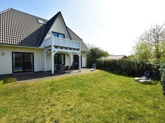 Cozy Apartment in Bastorf With Garden