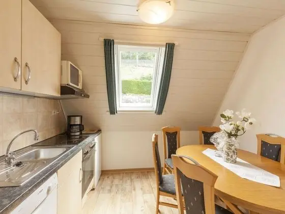 Cozy Apartment in Hallenberg With Terrace - Mutfak