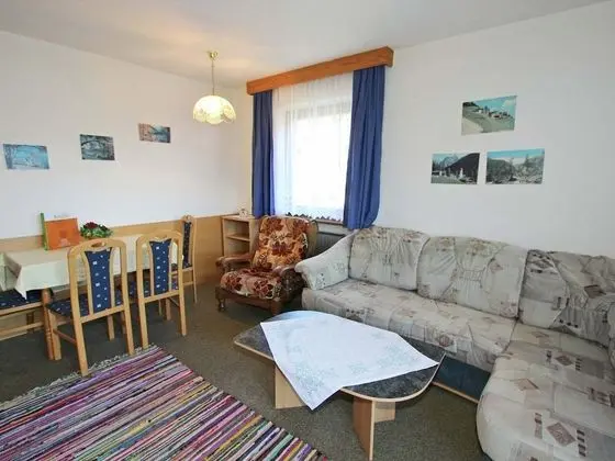 Cozy Apartment in Hart im Zillertal near Ski Area - Oda Düzeni