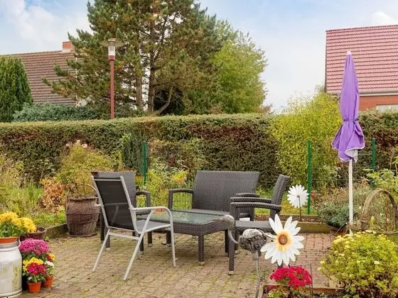 Cozy Apartment in Kröpelin With Garden