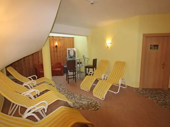 Cozy Apartment in Langenfeld With Sauna - Spa