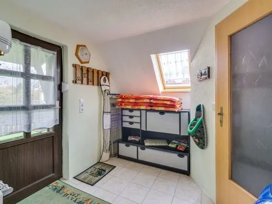 Cozy Apartment in Lichtenhain With Garden - Lobi
