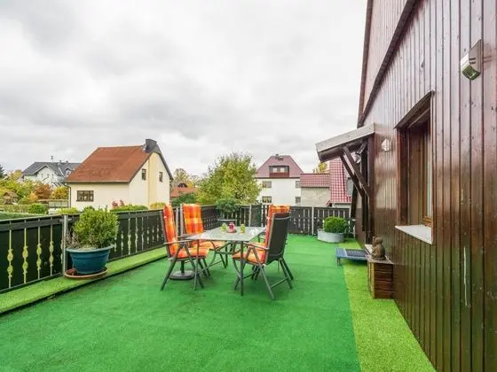 Cozy Apartment in Lichtenhain With Garden - Yerinde Yemek
