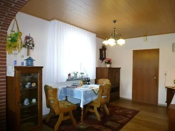 Cozy Apartment near Forest in Hullersen - Yerinde Yemek