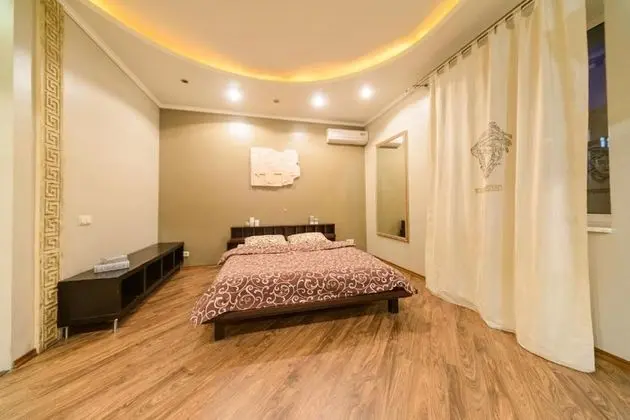 Cozy apartment near Olympic Stadium 2