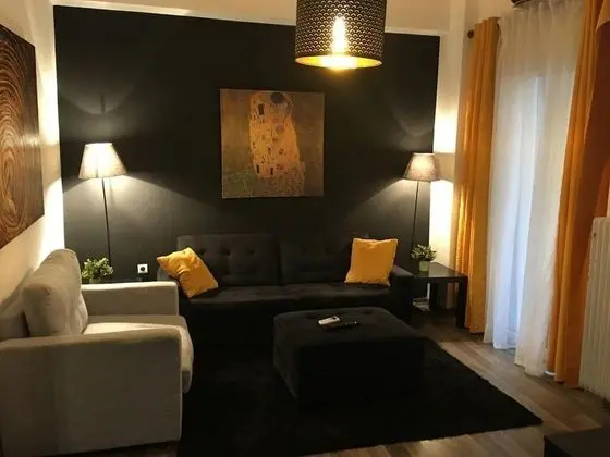 Cozy Apartment near Panathenaic Stadium