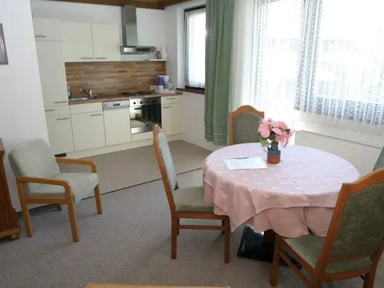 Cozy Apartment near Ski Area in Bad Kleinkirchheim - Yerinde Yemek
