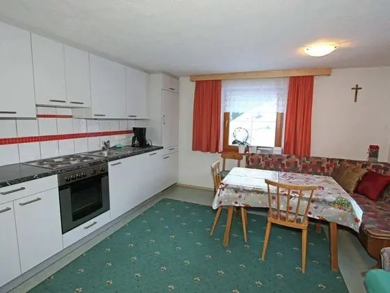 Cozy Apartment near Ski Area in See - Yerinde Yemek