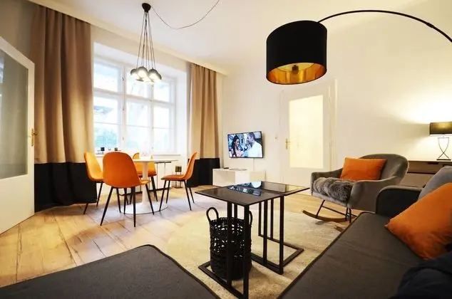 Cozy Apartment near The Town Hall Vienna