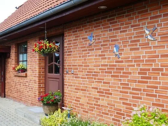 Cozy Apartment in Rövershagen With Garden