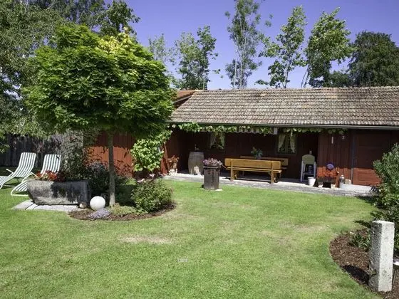 Cozy Apartment in Ruhmannsfelden With Swimming Pool - Dış Mekan
