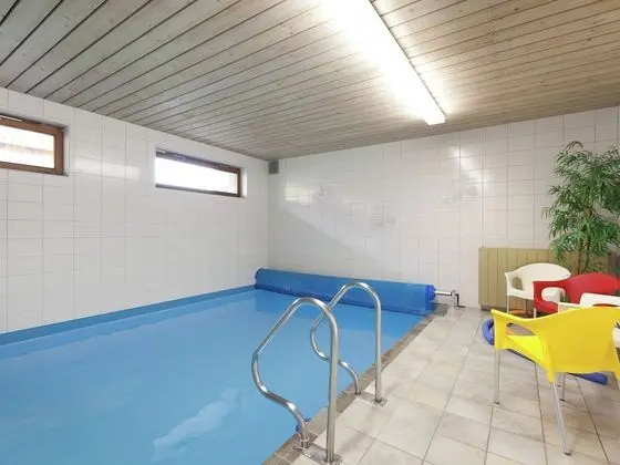 Cozy Apartment in Ruhmannsfelden With Swimming Pool - Havuz