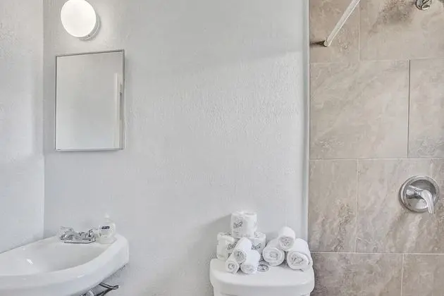 Cozy Apartment in West Palm Beach, Minutes Away From Downtown! N°1 - Mülk Olanakları