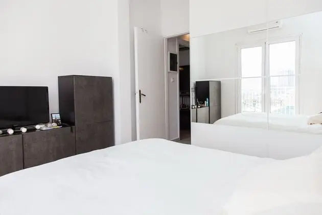 Cozy apt in Central Athens with view