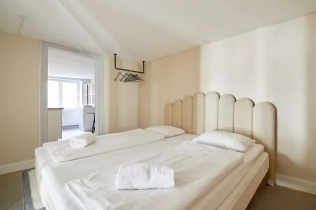 Cozy Apt w Balcony in the Heart of Copenhagen