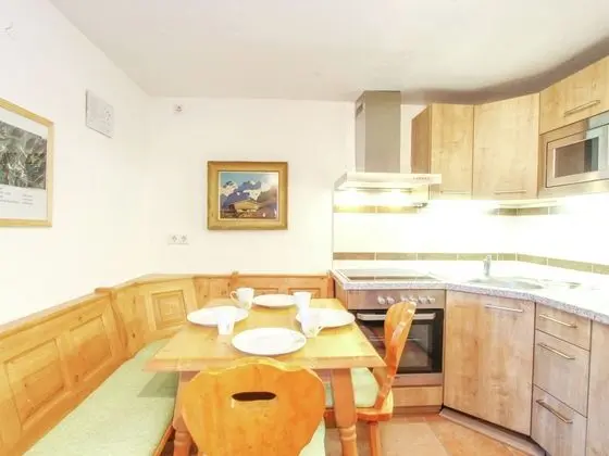 Cozy Chalet in Niederndorf bei Kufstein near Ski Area - Mutfak