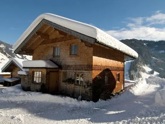 Cozy Chalet With Sauna in Großarl