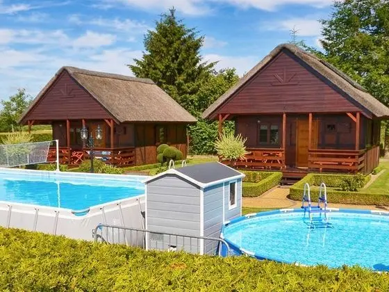 Cozy Cottage in Domaslawice With Swimming Pool