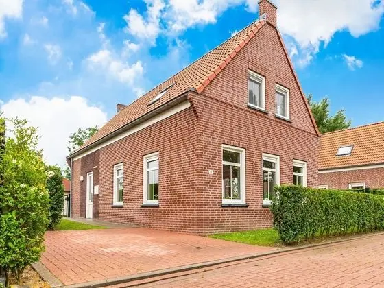 Cozy Detached House Near Breskens With Garden and two Nice Terraces
