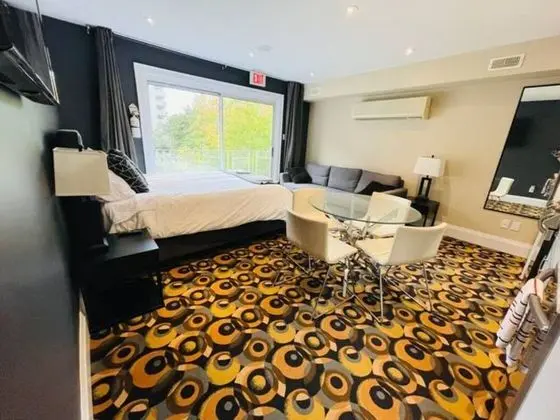 Cozy Downtown Condo Suite - Oda