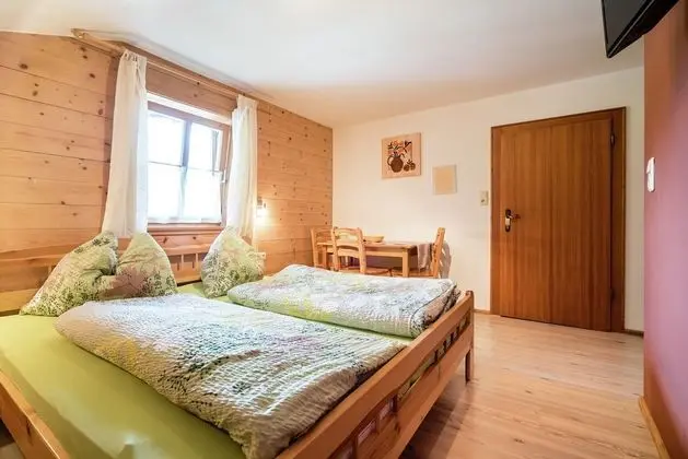 Cozy Feel Good Holiday Apartment in Leogang - Oda