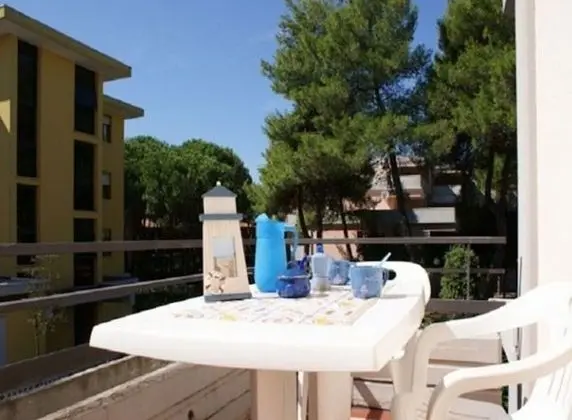 Cozy Flat With Airco - Private Parking - Private Beach Place Included by Beahost