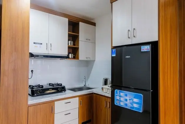 Cozy and Graceful 1BR Apartment at M-Town Signature - Mutfak