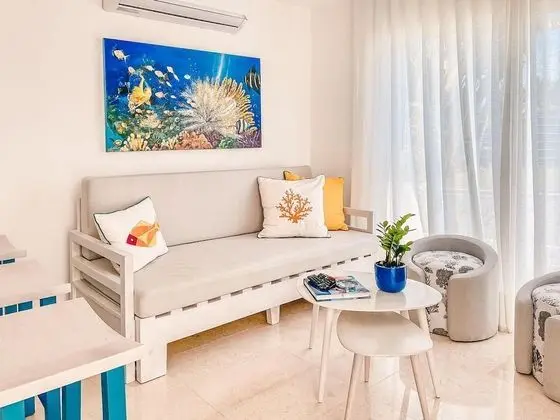 Cozy Villa at Green One 5D W Breakfast Included - Oda