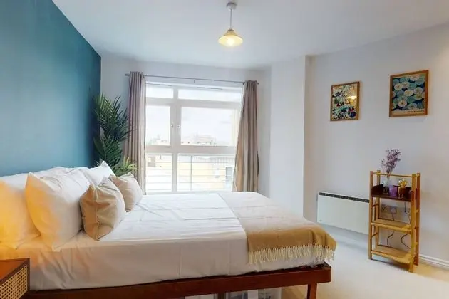 Cozy Hackney Apartment