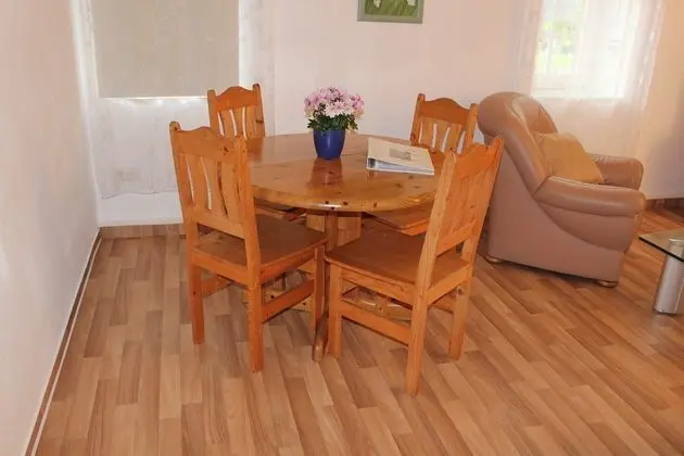 Cozy Holiday Apartment in the "saxon Switzerland" Region - Yerinde Yemek