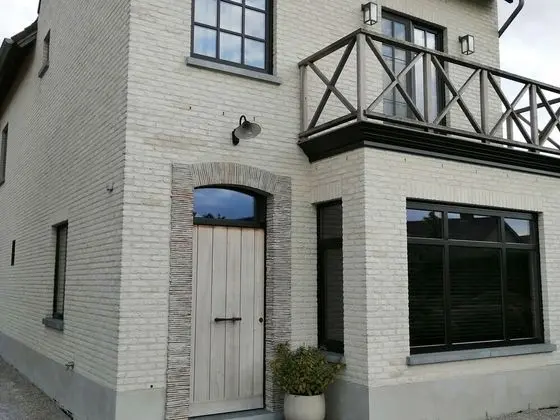 Cozy Holiday Home in Aalter near Lake