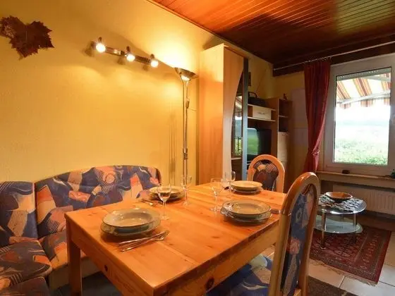 Cozy Holiday Home in Boevange-clervaux With Garden - Yerinde Yemek