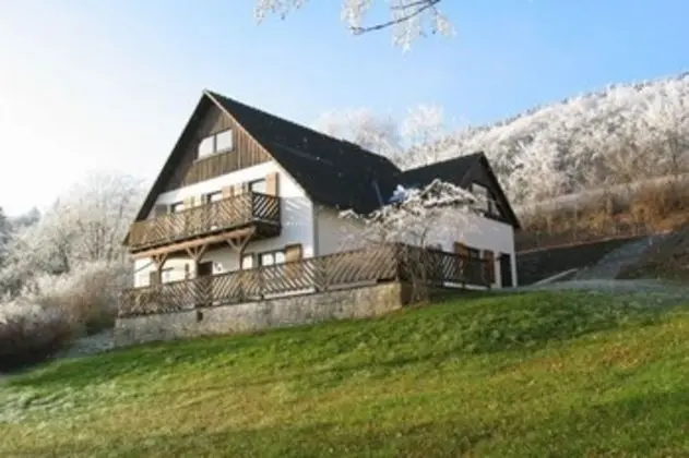 Cozy Holiday Home in Düdinghausen Sauerland near Ski Area