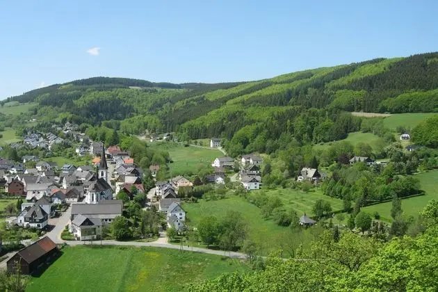 Cozy Holiday Home in Düdinghausen Sauerland near Ski Area - Dış Mekan