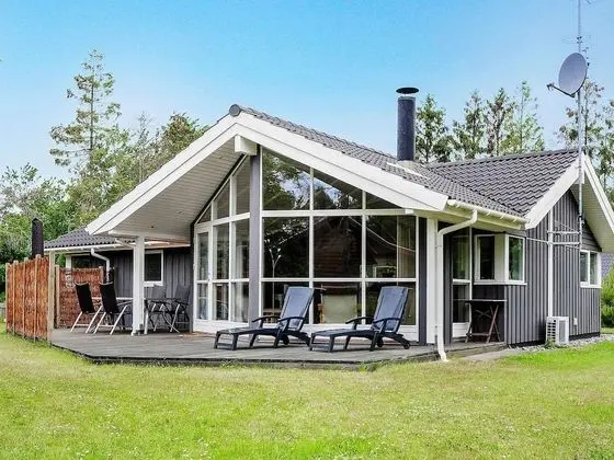Cozy Holiday Home in Falster near Sea