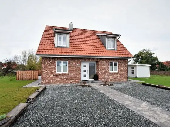 Cozy Holiday Home in Groß Schwansee With Sauna - Öne Çıkan Resim